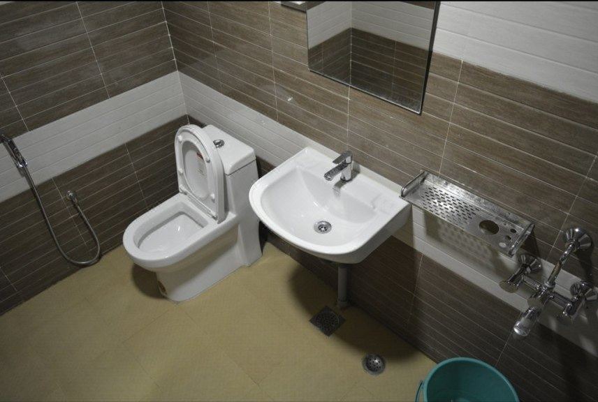 Photo of Bathroom in Mayiladuthurai