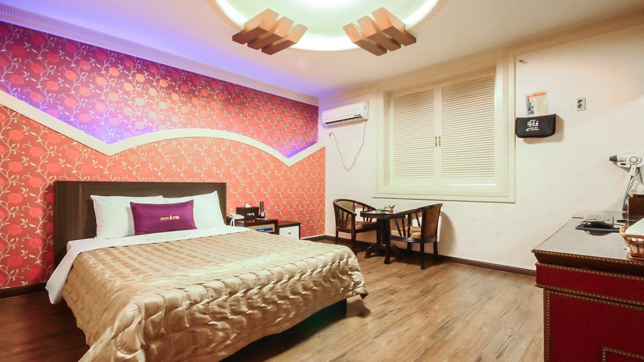 Photo of Bedroom in Jung-gu