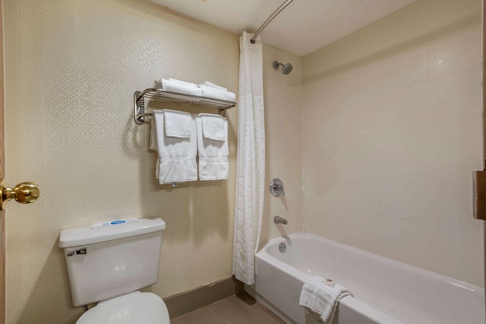 Photo of Bathroom in Milnesville