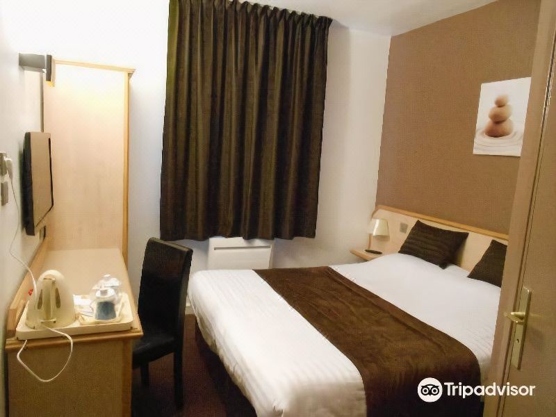 Photo of Bedroom in Feytiat