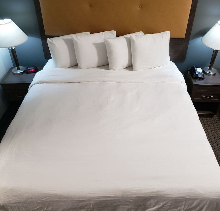 Photo of Bedroom in Burbank