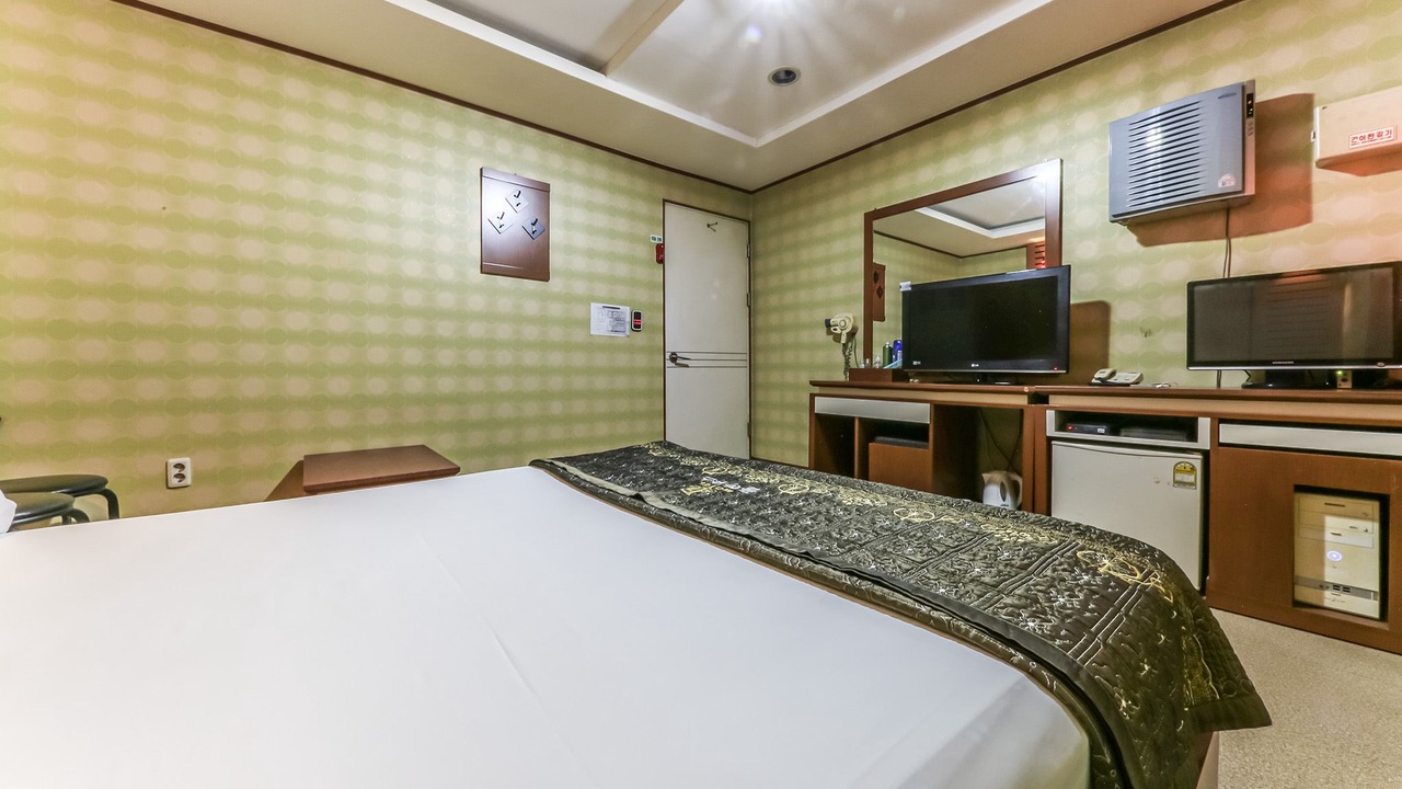Photo of Bedroom in Jung-gu