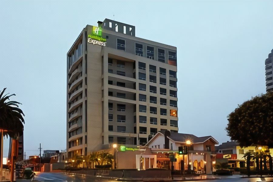 Photo of Buildings in La Colon