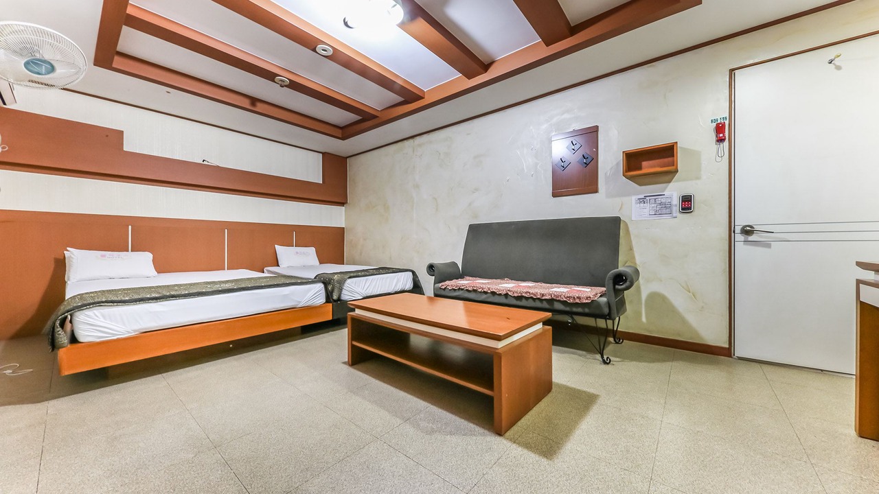 Photo of Livingroom in Jung-gu