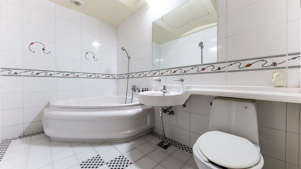 Photo of Bathroom in Jung-gu