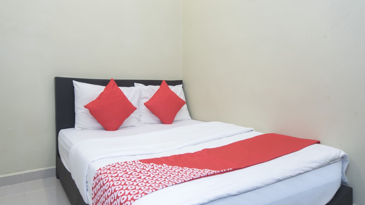 Photo of Bedroom in Kampung Keladi