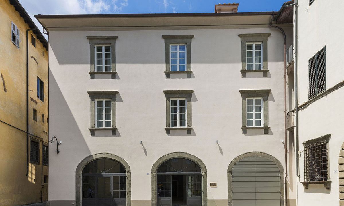 Photo of Buildings in Lucca Historical Center