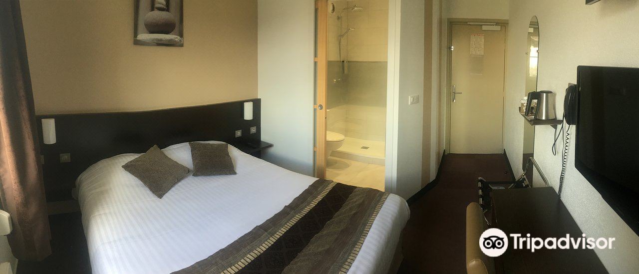 Photo of Bedroom in Feytiat