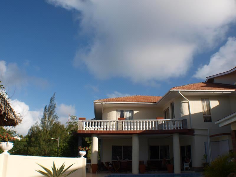 Photo of Buildings in Glacis