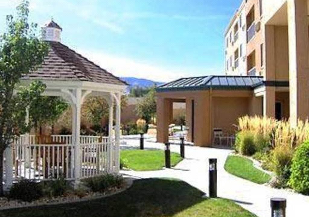 Photo of Buildings in Reno/Tahoe Airport