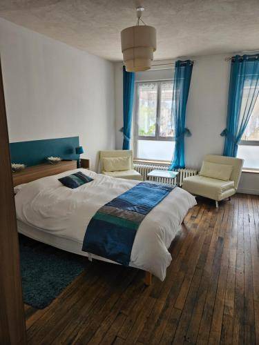 Photo of Bedroom in Mamers