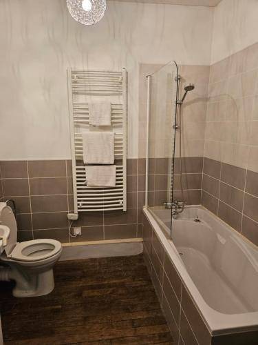 Photo of Bathroom in Mamers