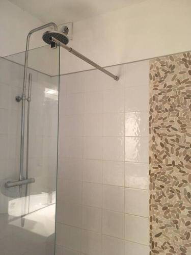 Photo of Bathroom in Perinet