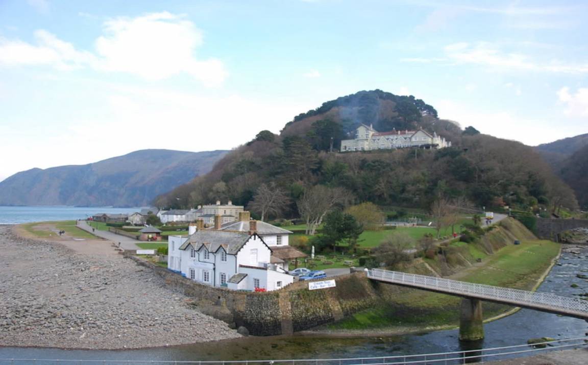 Photo of Others in Dulverton