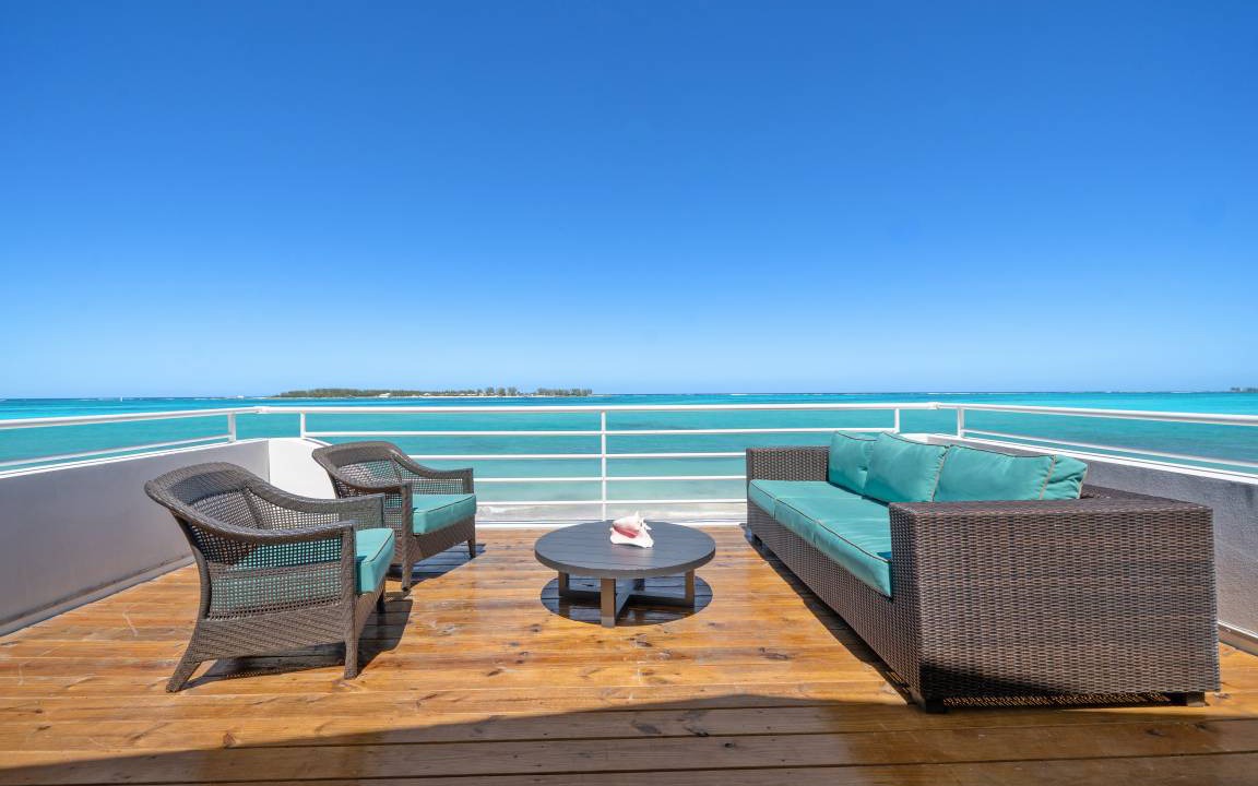 Photo of Patio Balcony in Nassau