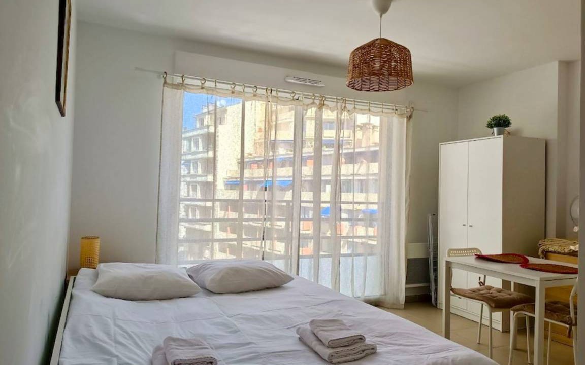 Photo of Bedroom in Gambetta