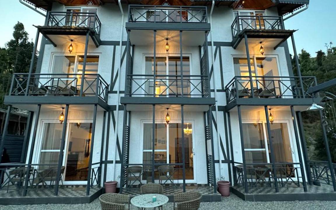 Photo of Buildings in Mukteshwar