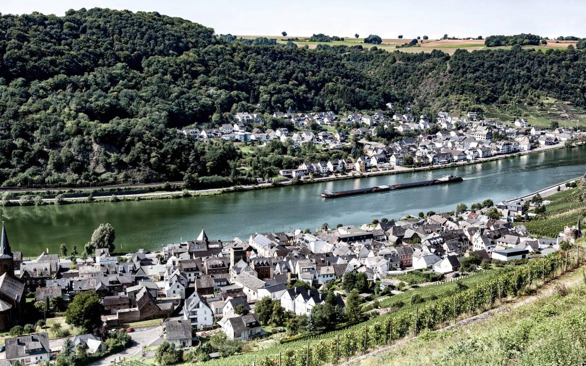 Photo of Others in Kattenes