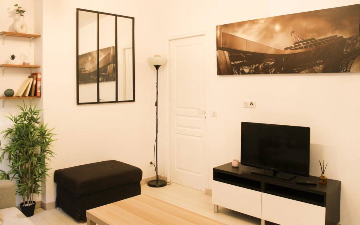 Photo of Livingroom in Quartier de la Chapelle