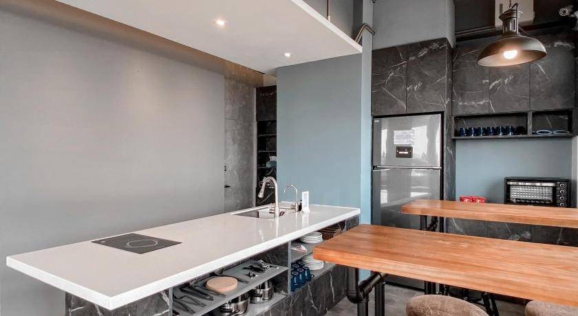 Photo of Kitchen in East District