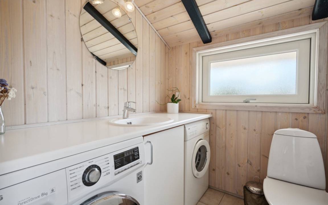 Photo of Bathroom in Flovt Strand