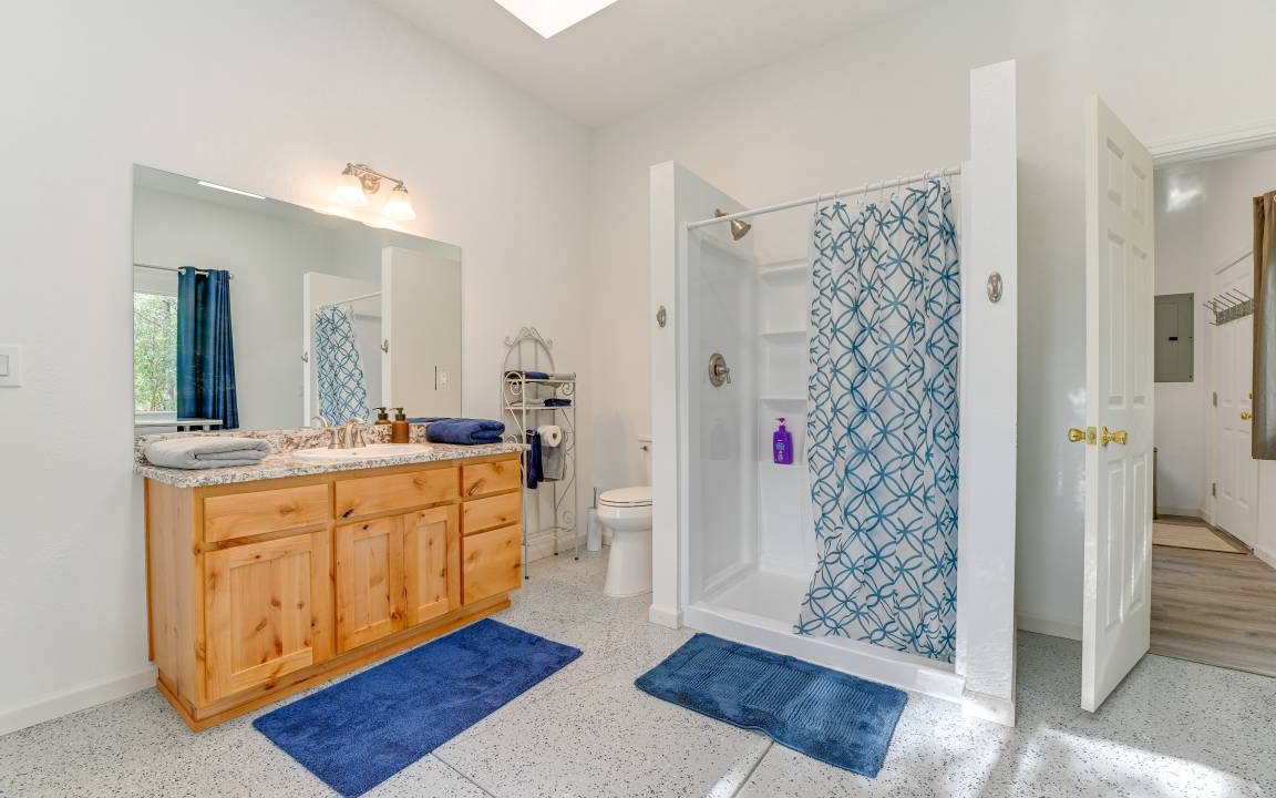 Photo of Bathroom in Grants Pass