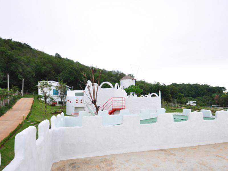 Photo of Others in Muak Lek