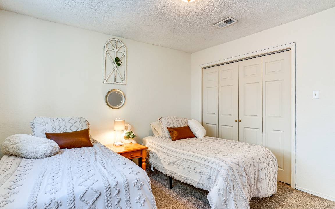 Photo of Bedroom in West Arlington