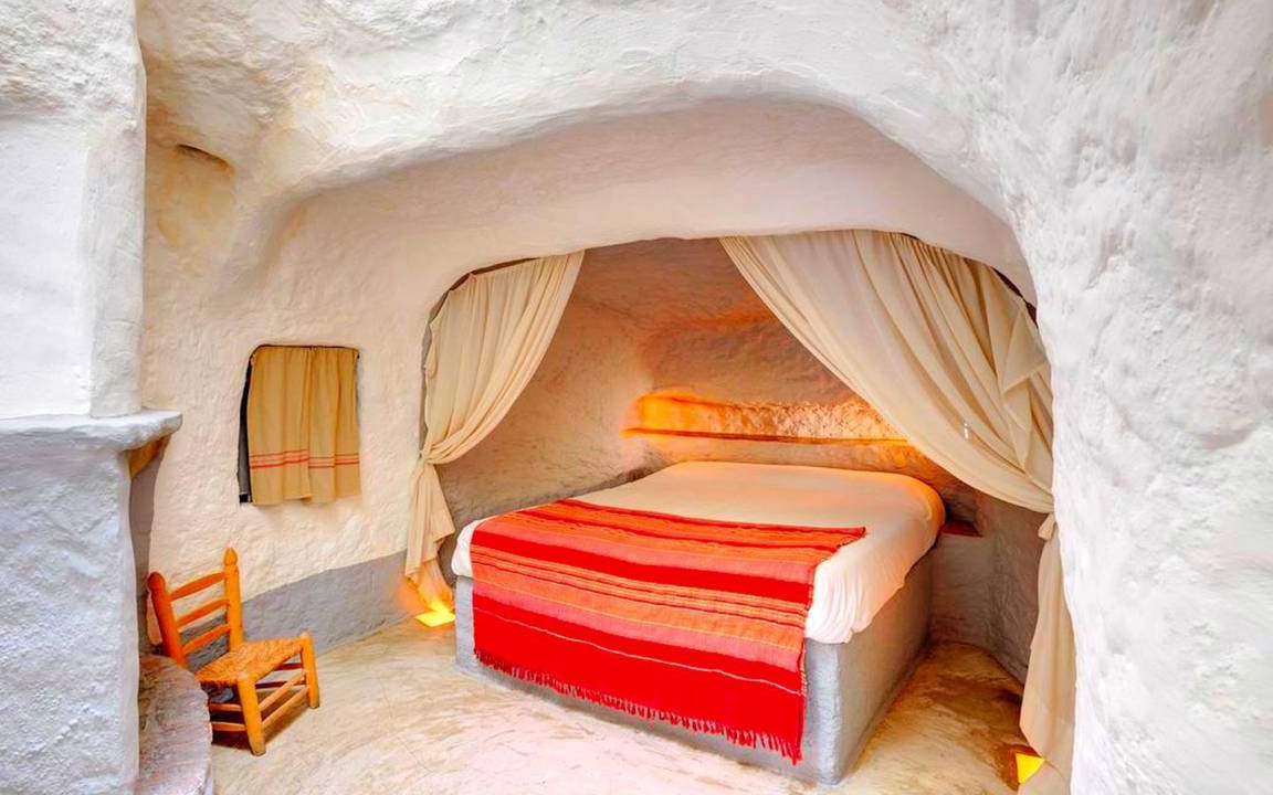 Photo of Bedroom in Baza
