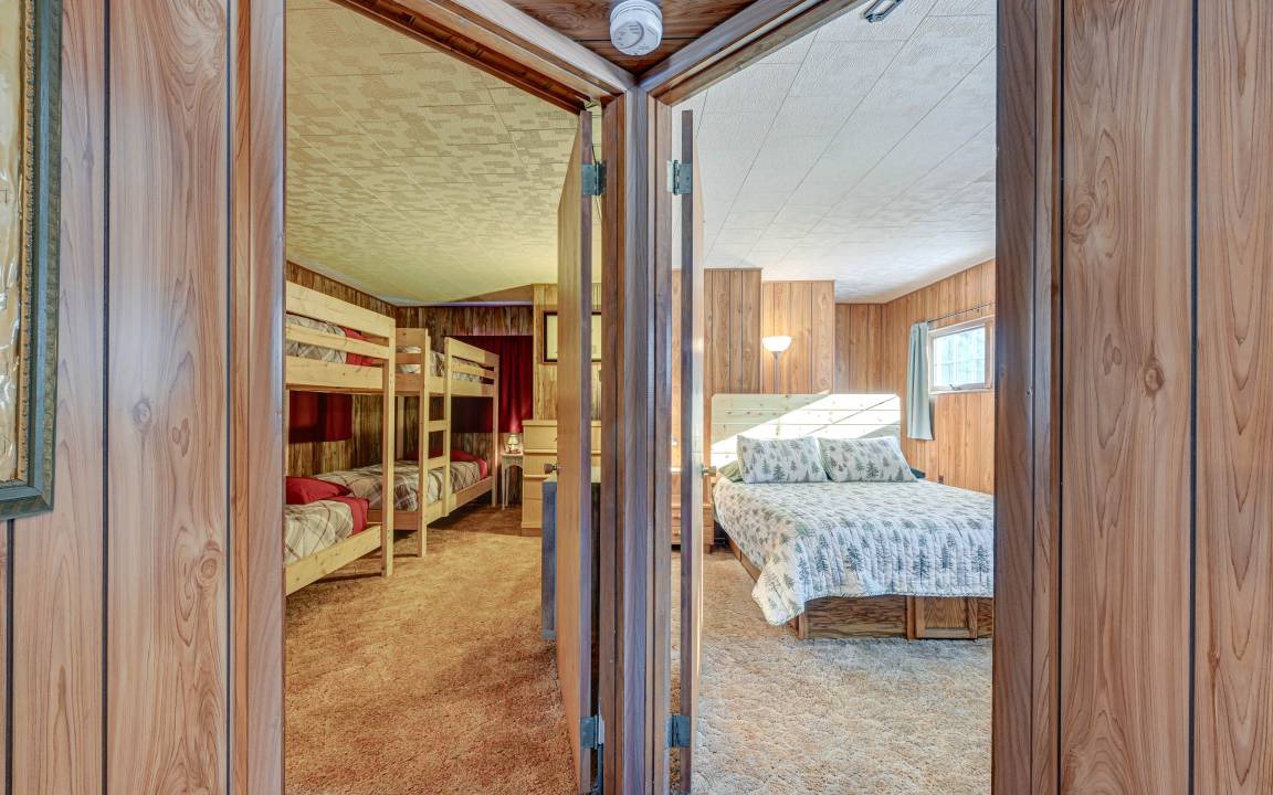 Photo of Bedroom in Townsend