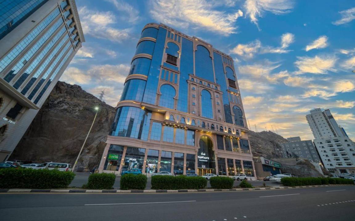 Photo of Buildings in Mecca