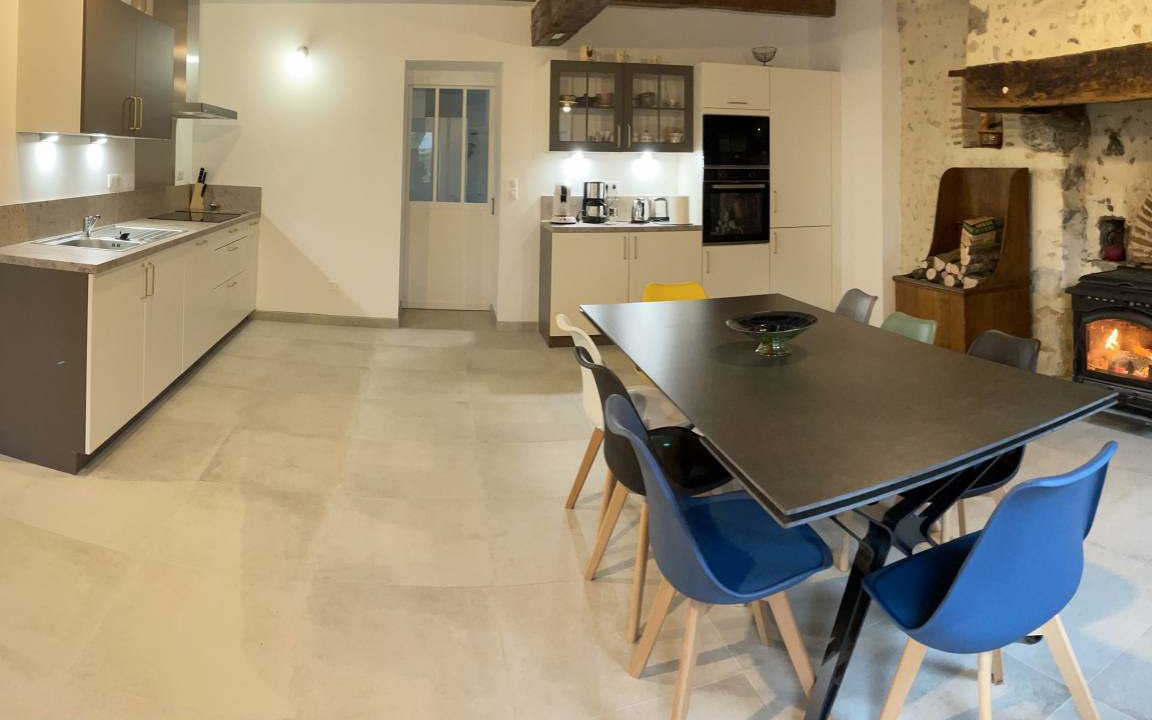 Photo of Livingroom in Saint-Georges-du-Rosay