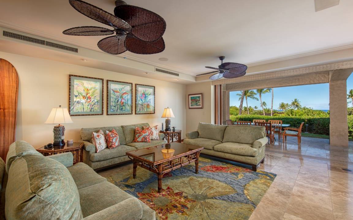 Photo of Livingroom in Kaupulehu