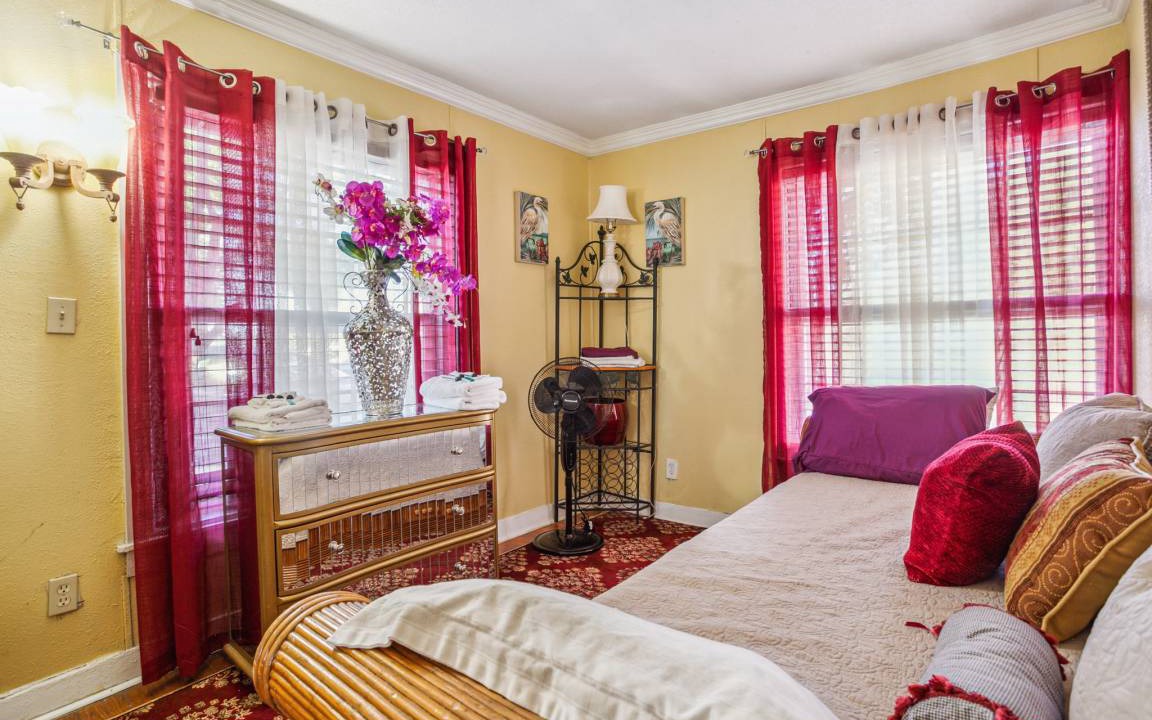 Photo of Bedroom in Seybold