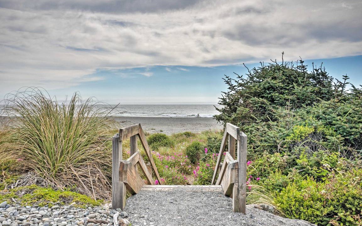Photo of Others in Gold Beach