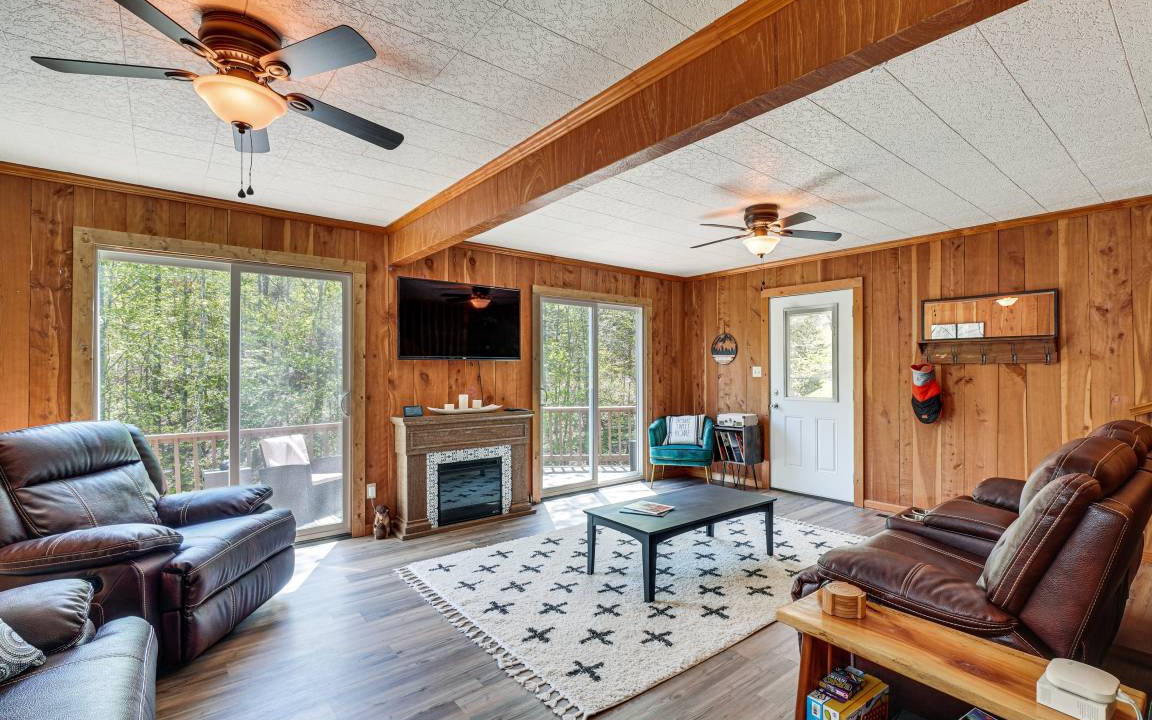 Photo of Livingroom in Unaka