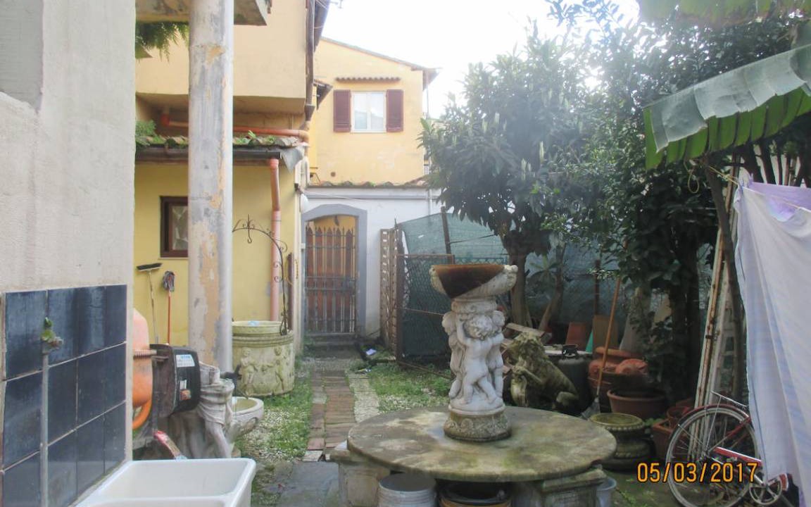 Photo of Others in Pisa
