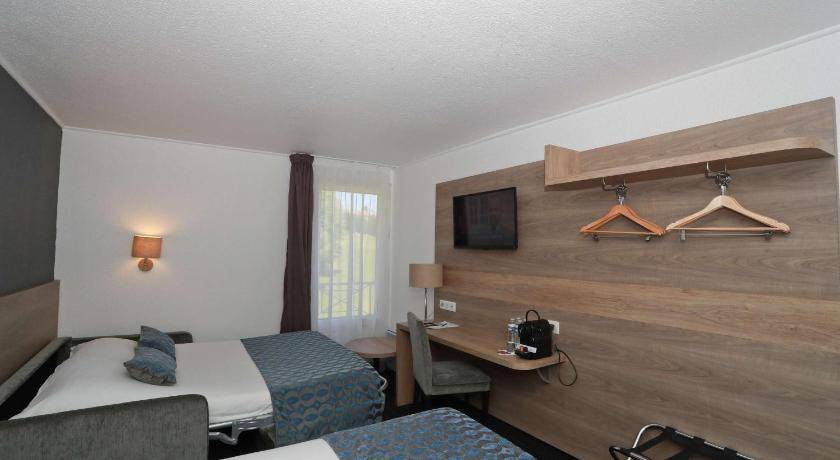 Photo of Bedroom in Feytiat