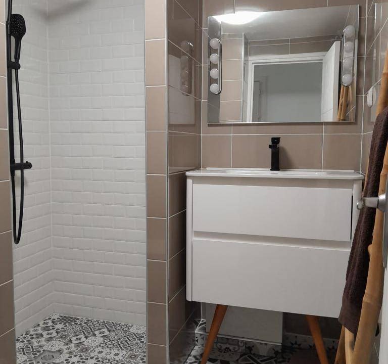 Photo of Bathroom in L'Autre-Bord