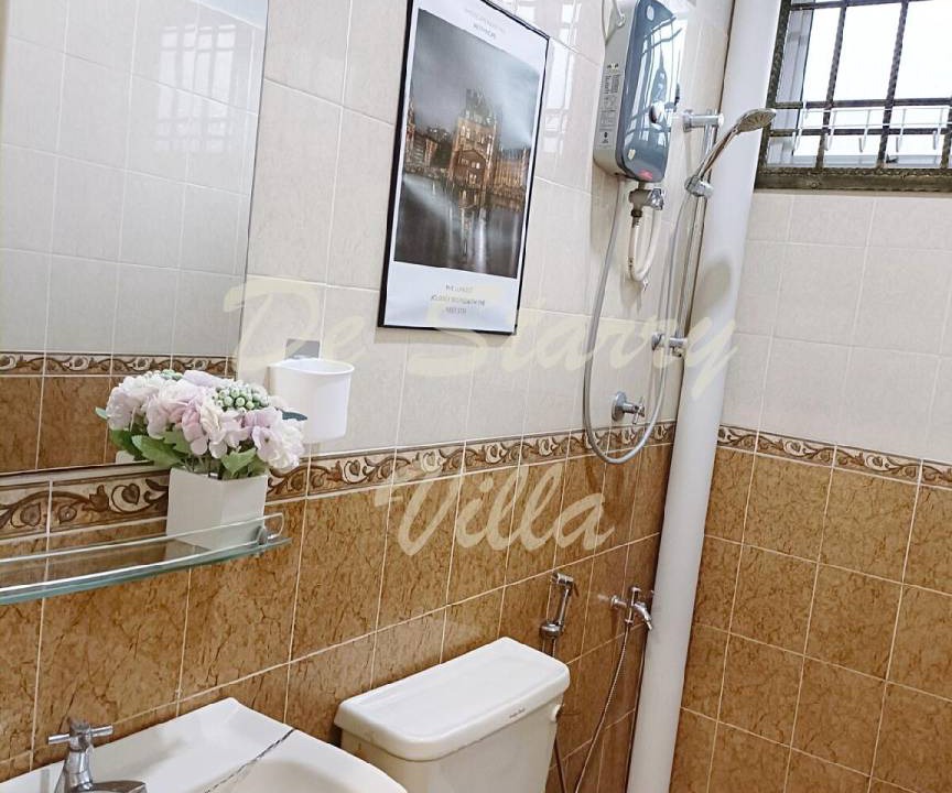 Photo of Bathroom in Rembia