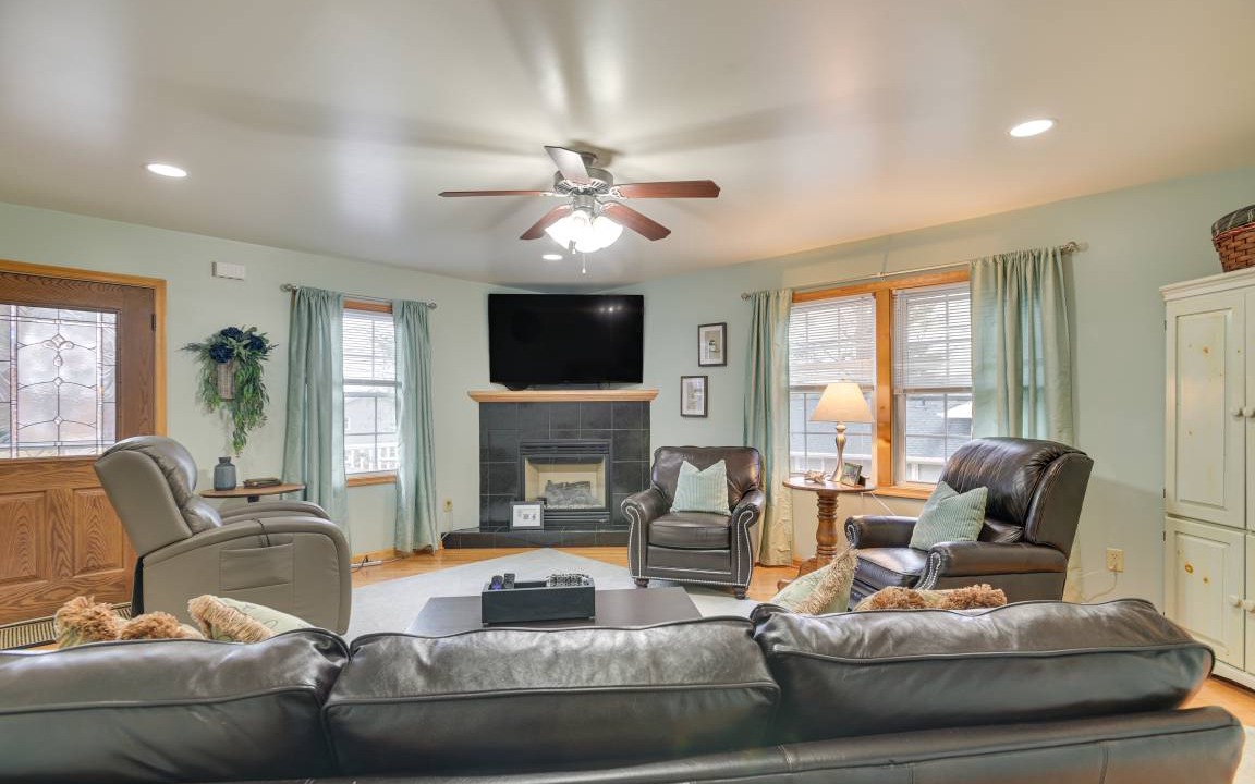Photo of Livingroom in Christiansburg
