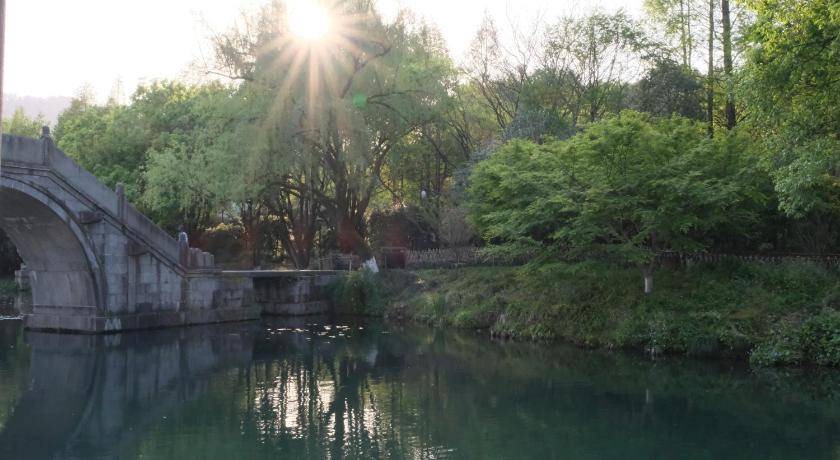 Photo of Others in Xihu