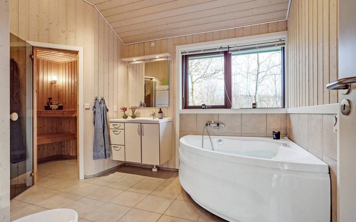 Photo of Bathroom in Arrild Ferieby