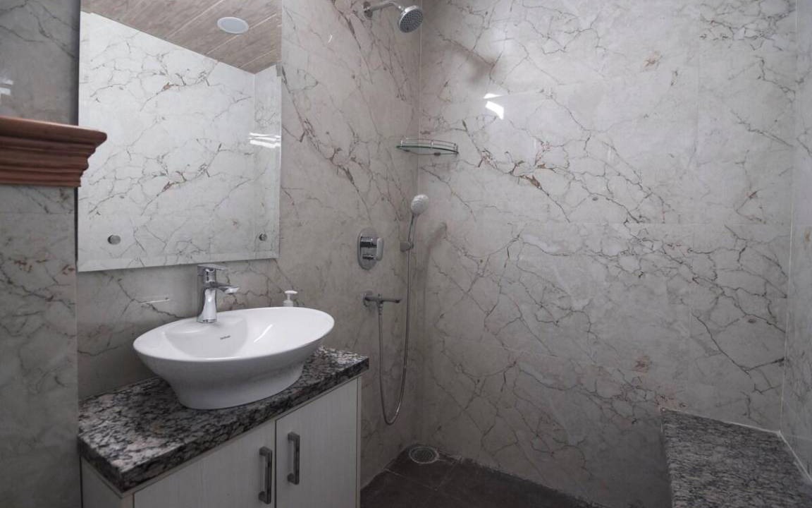 Photo of Bathroom in Mallital