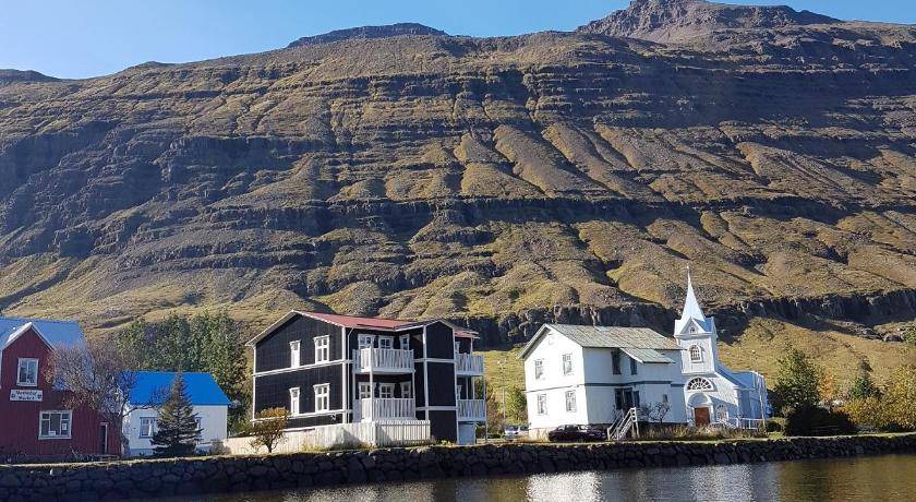 Photo of Others in Seydisfjordur