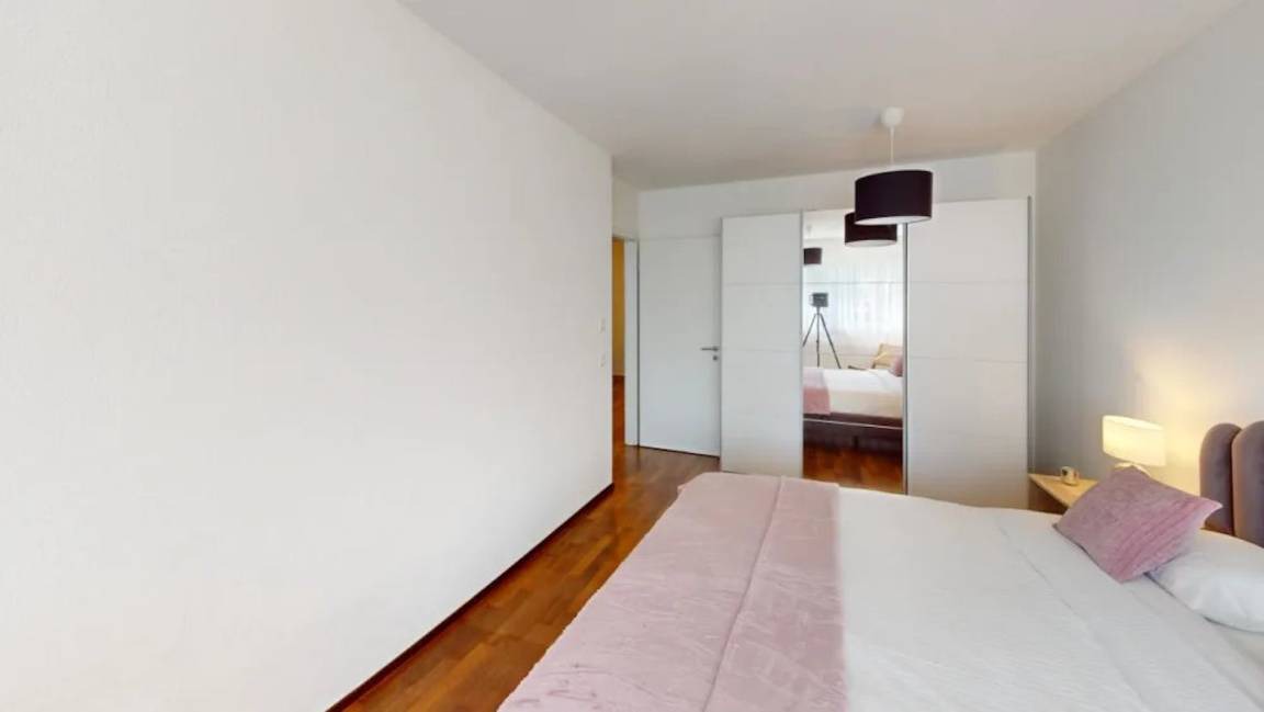 Photo of Bedroom in Morges