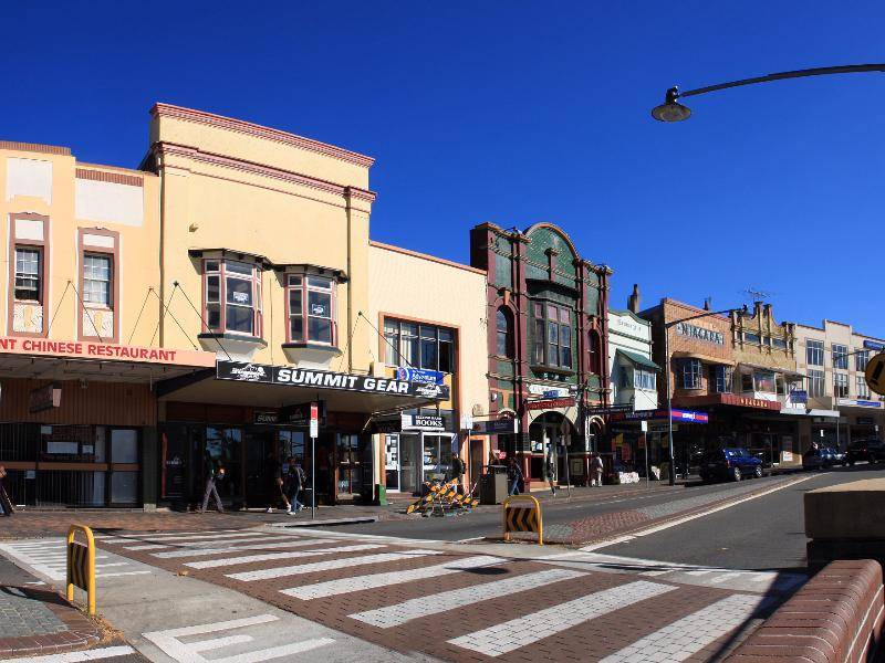 Photo of Others in Springwood