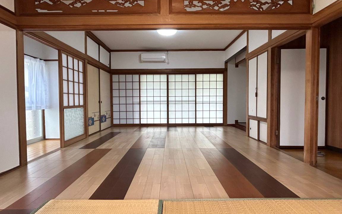 Photo of Others in Mikawamachi