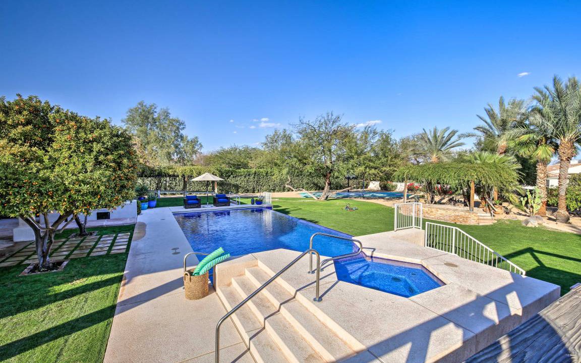 Photo of Others in Paradise Valley