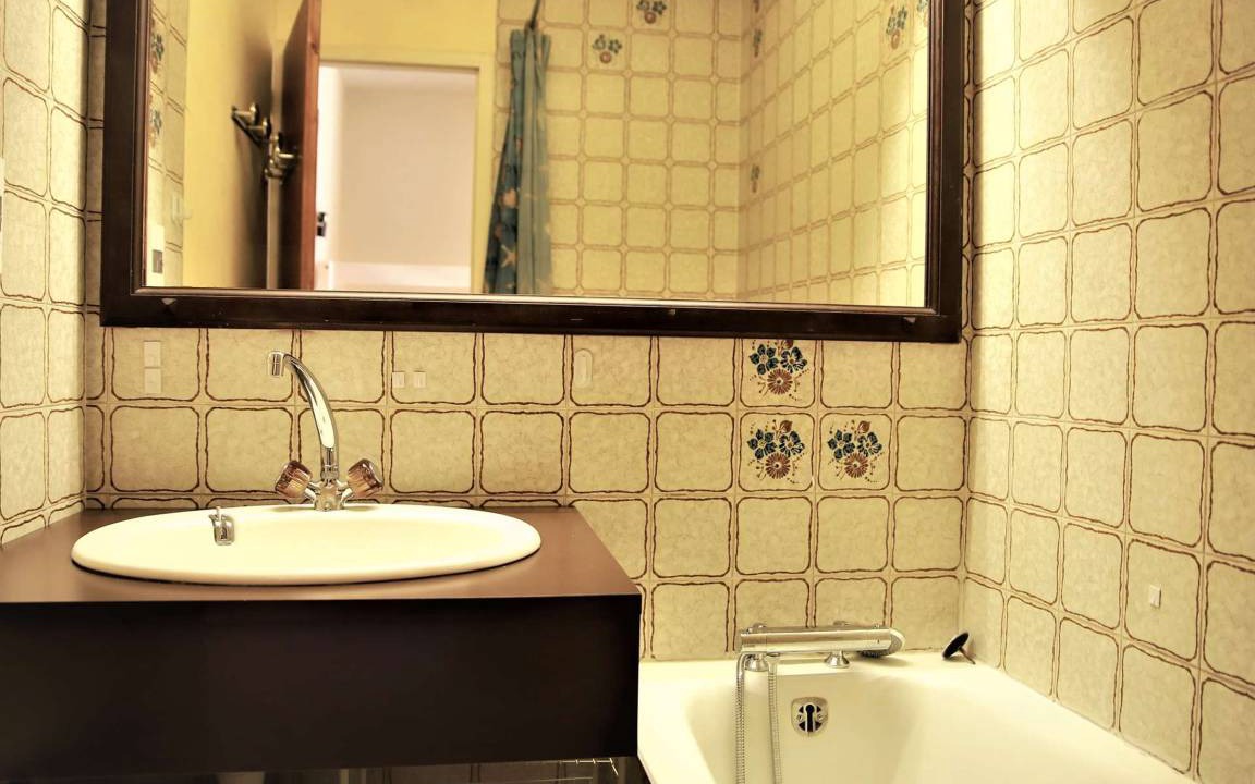 Photo of Bathroom in Auris